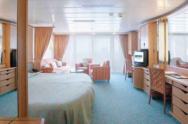 Explorer of the Seas - Suite