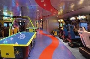 Salle d'arcades