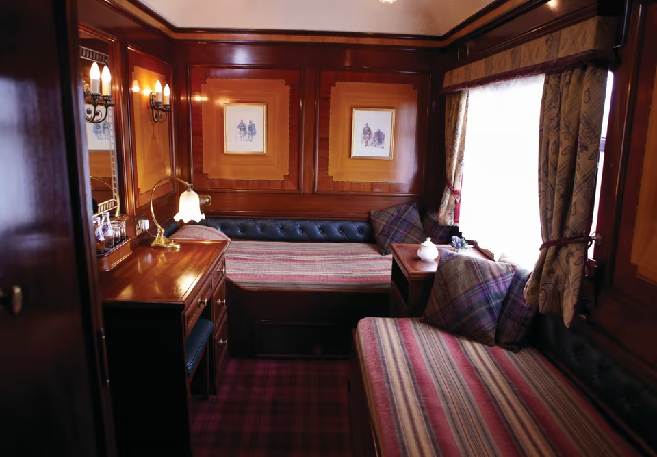 Cabina con dos camas individuales - Belmond Royal Scotsman