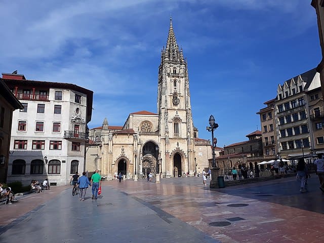 Oviedo